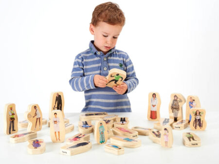 WOODEN COMMUNITY PEOPLE BLOCKS-COM - Image 1