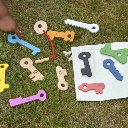 RAINBOW WOODEN KEYS-COM - Image 1