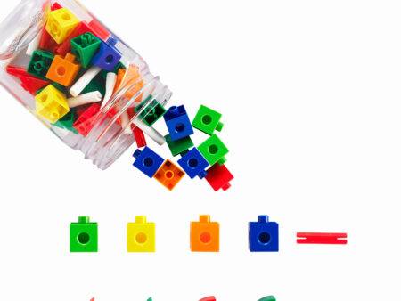 Linking Cubes - Image 1