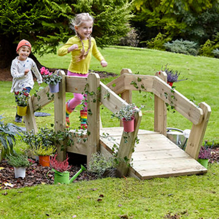 School Stationery Supplies Troll Bridge-EYR - Image 1