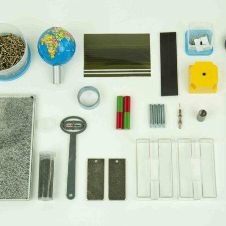 School Stationery Supplies Physics : Student Magnetism Kit - Image 1