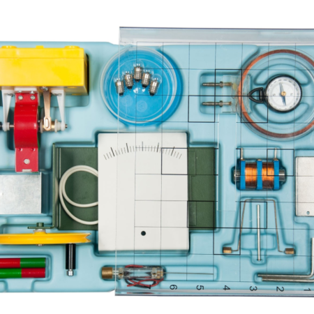 Physics : Student Electrodynamics Kit - Image 1