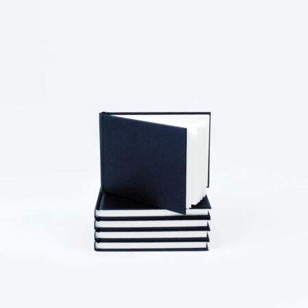 A6 Landscape Black Cloth Hardbacked Sketchbook 92 pages 140gsm